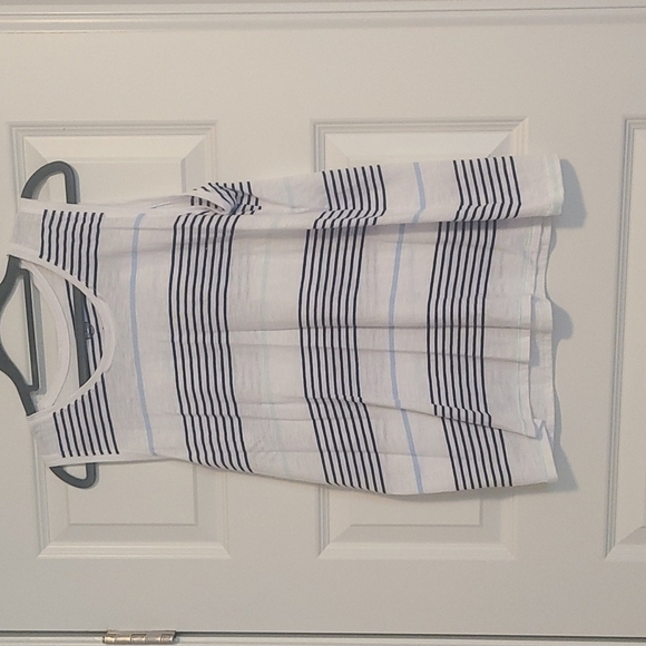 STRIPED sleeveless tank sz Medium - Picture 1 of 3